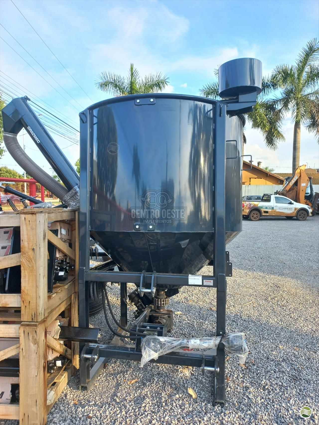 IMPLEMENTOS AGRICOLAS TRATADOR DE SEMENTES TRATADOR DE SEMENTES Centro Oeste Implementos Agrícolas LUCAS DO RIO VERDE MATO GROSSO MT